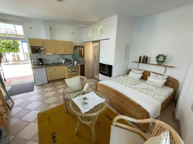 Apartamento Casa Blanka Poolhaus - Ph Lagos